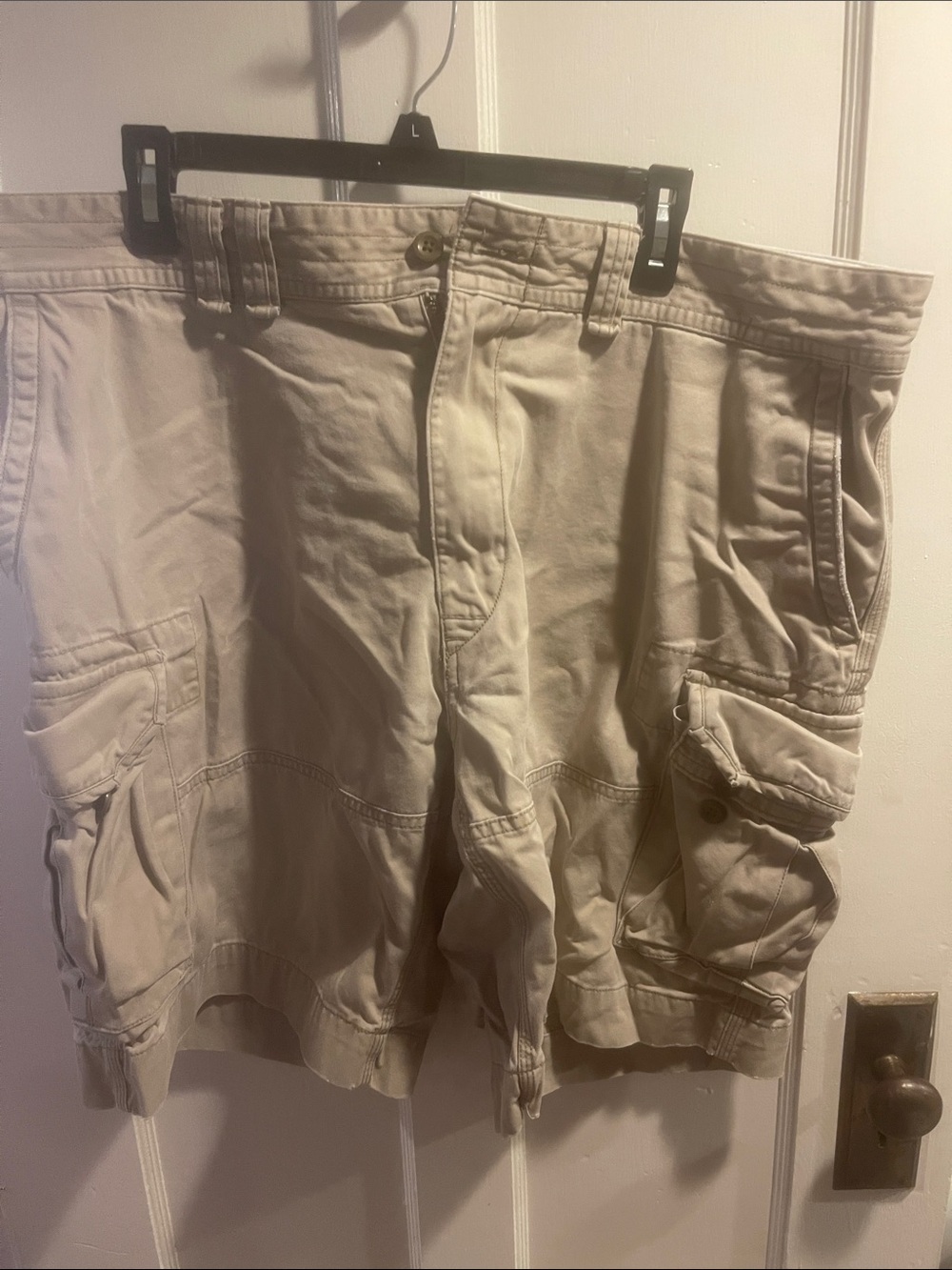 Ralph Lauren Men's Cargo Shorts in Light Khaki